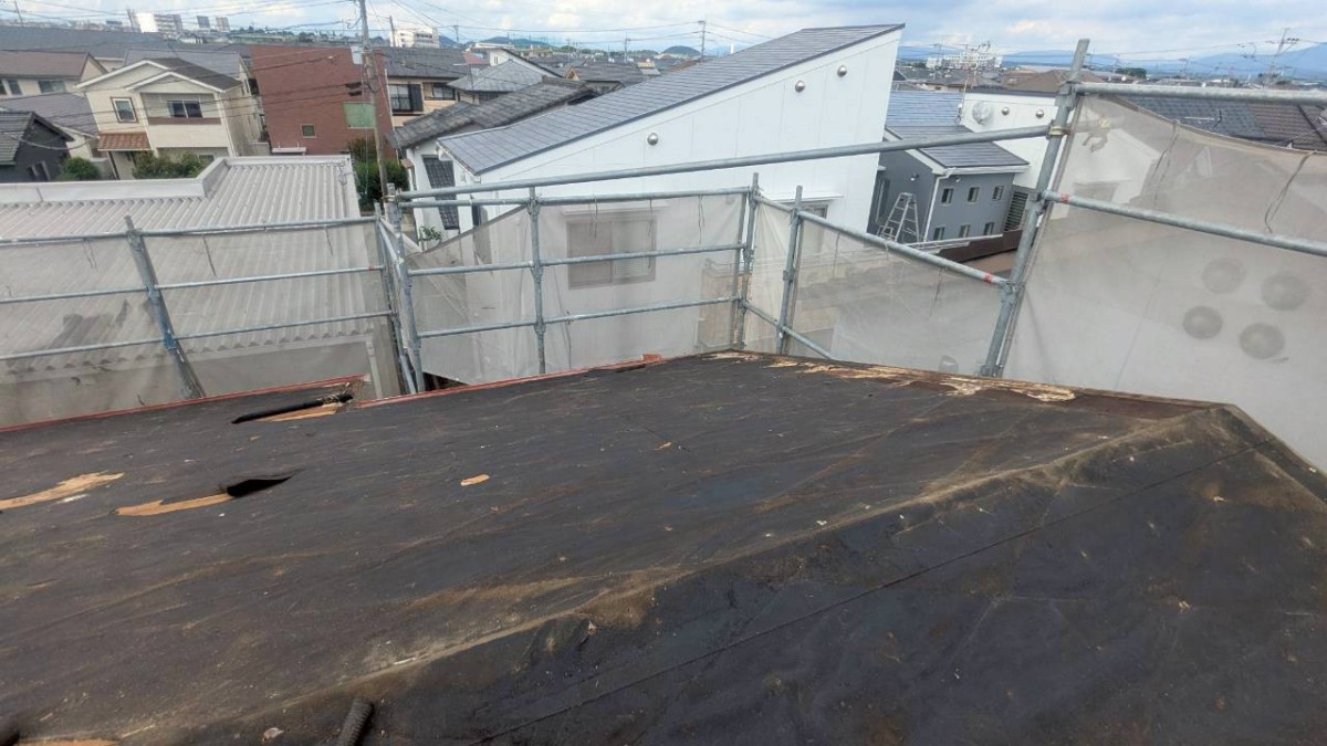 横葺き板金葺き替え